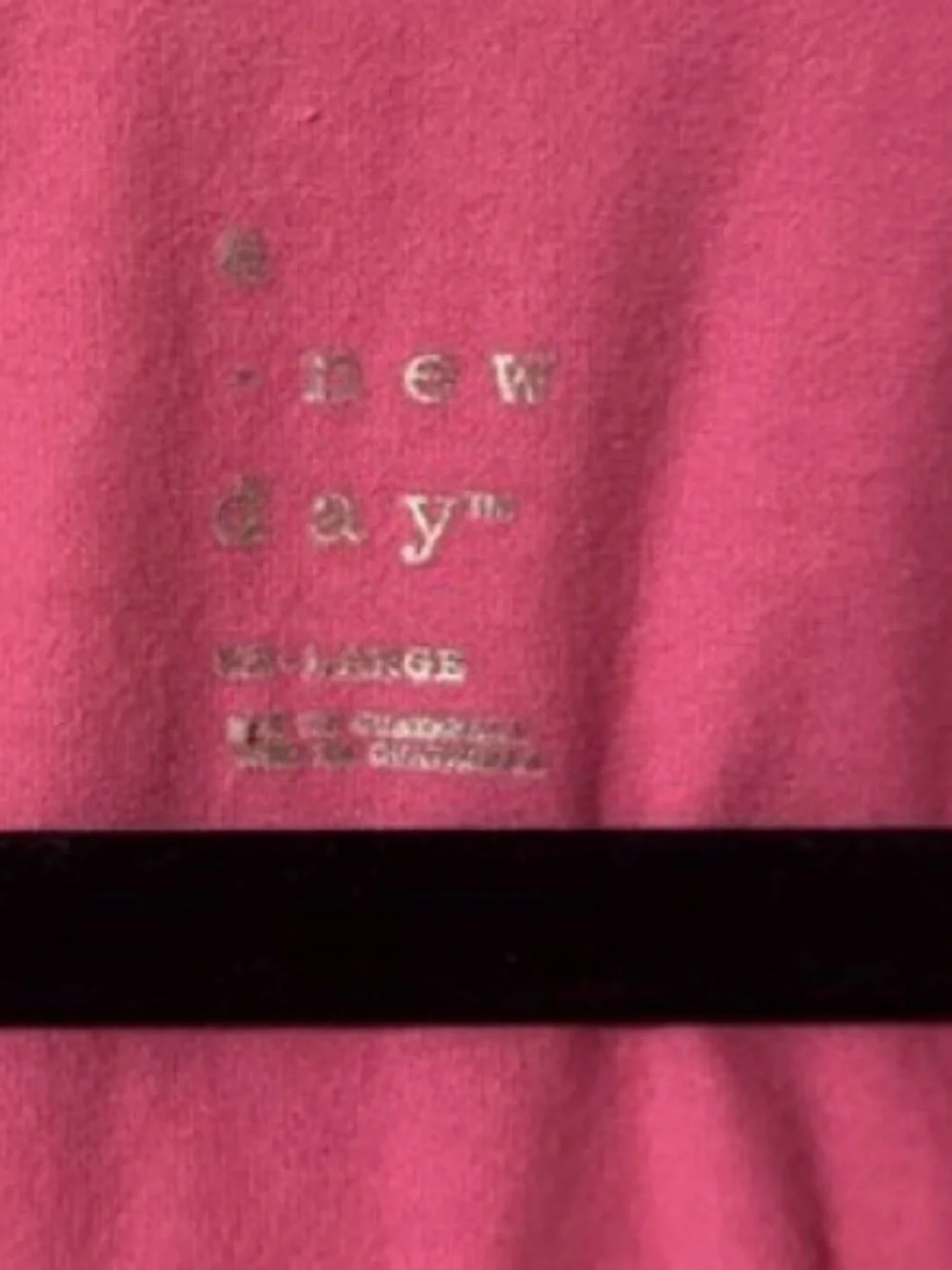 Classic Sleeveless Crewneck Top - Pink
